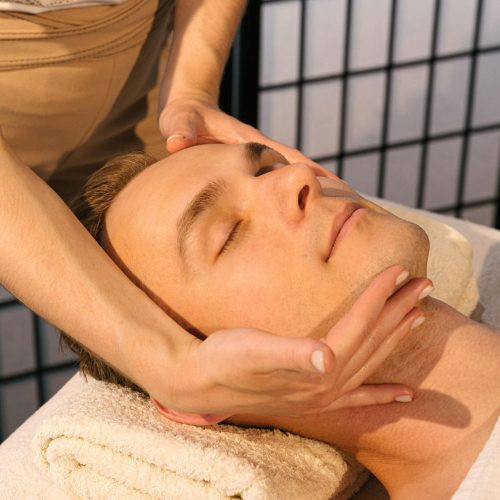 Indian Head Massage – Ancient Healing for Modern Wellness